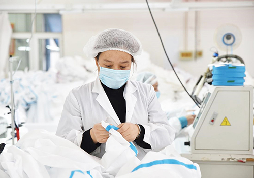 一次性防護服的結(jié)構(gòu)特點和使用方法